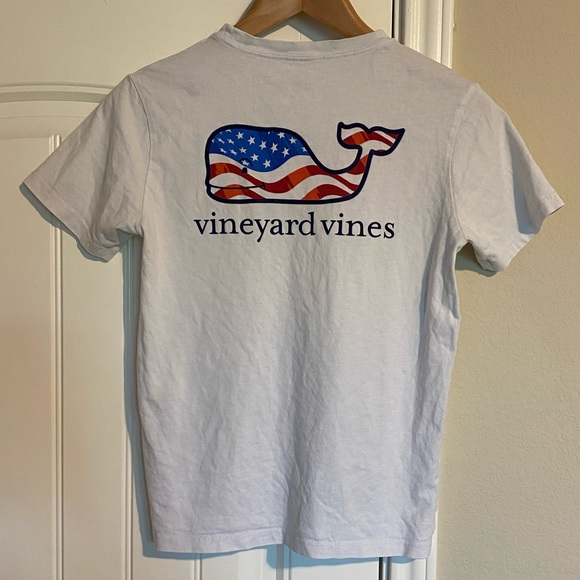 Vineyard Vines girls white short sleeve pocket tee - Picture 2 of 3